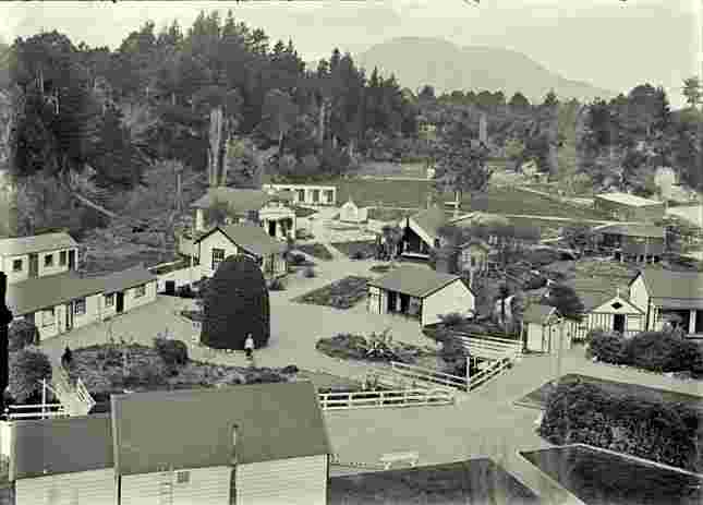Taupo. Spa Hotel, 1928