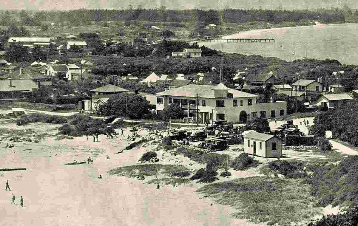 Tauranga. The first Mount Surf Club, circa late 1930's