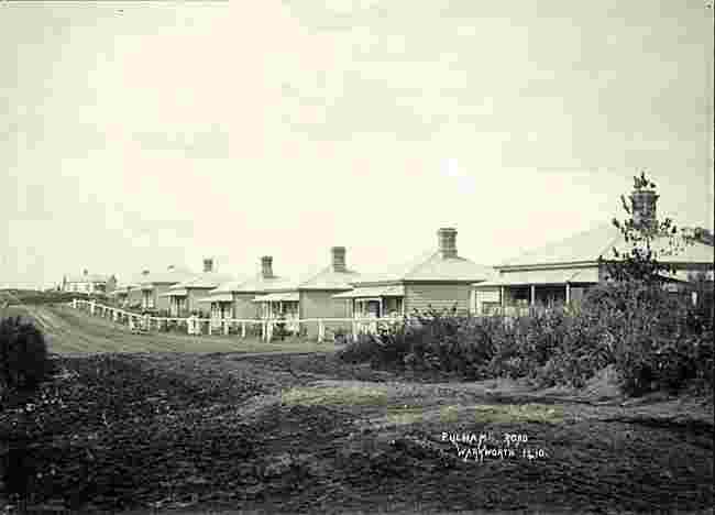Warkworth. Cottages on Pulham Road, circa 1910's