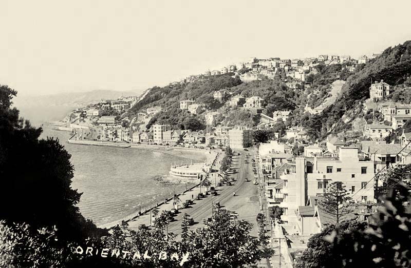 Wellington. Oriental Bay, view from Moeller Street