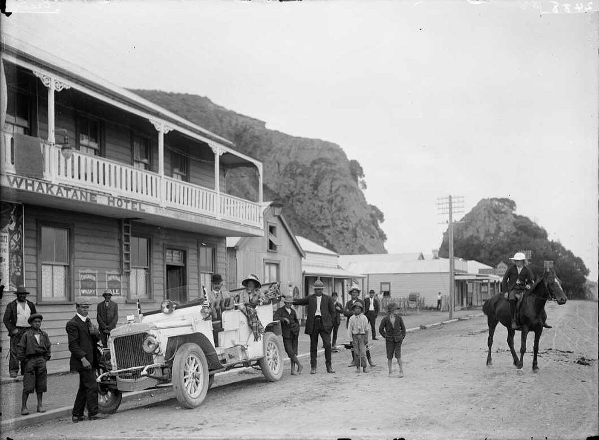 Whakatane Hotel, 1910s