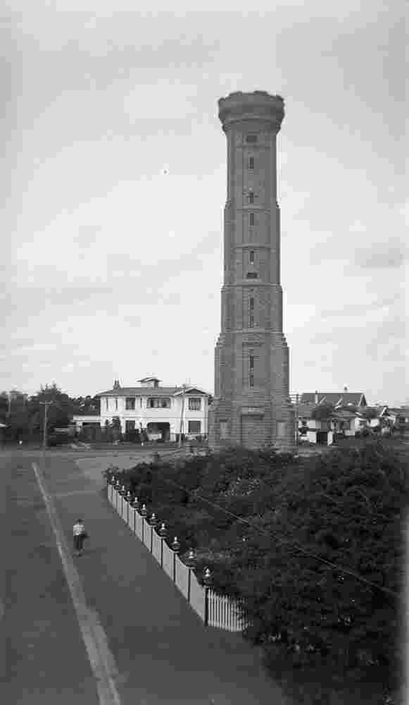 Whanganui. War Memorial on Durie Hill, 1938