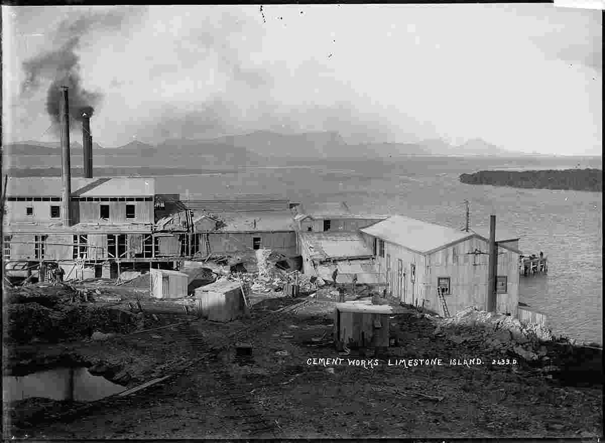 Whangarei. Cement works on Limestone Island